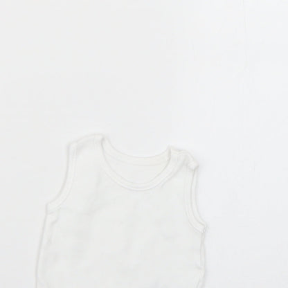 George Baby White   Babygrow One-Piece Size Newborn