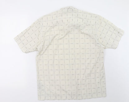 defines Mens White Check   Polo Size M