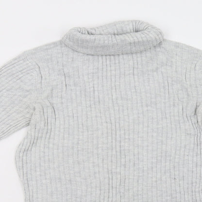 Close-up detail of Dorothy Perkins women’s grey pullover sweatshirt, size UK 14