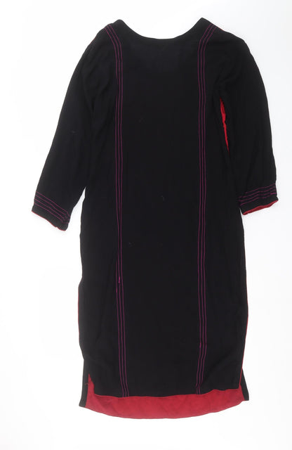 Back view of Bushra Khan women’s red geometric shift, size M