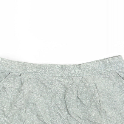 H&M Womens Green Polka Dot  Sweat Shorts Size 8 - Inside Leg 2 Inches