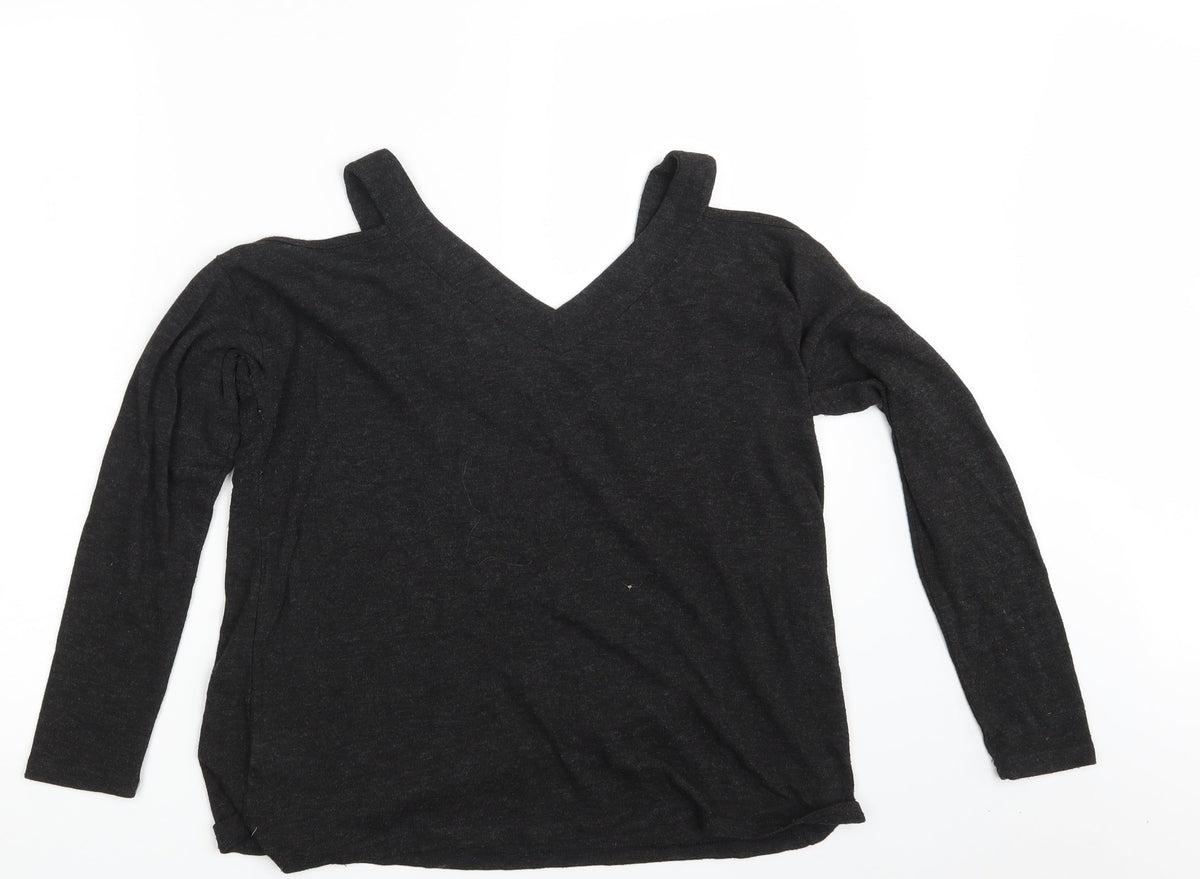 Back view of Primark women’s black pullover sweatshirt, size UK 12