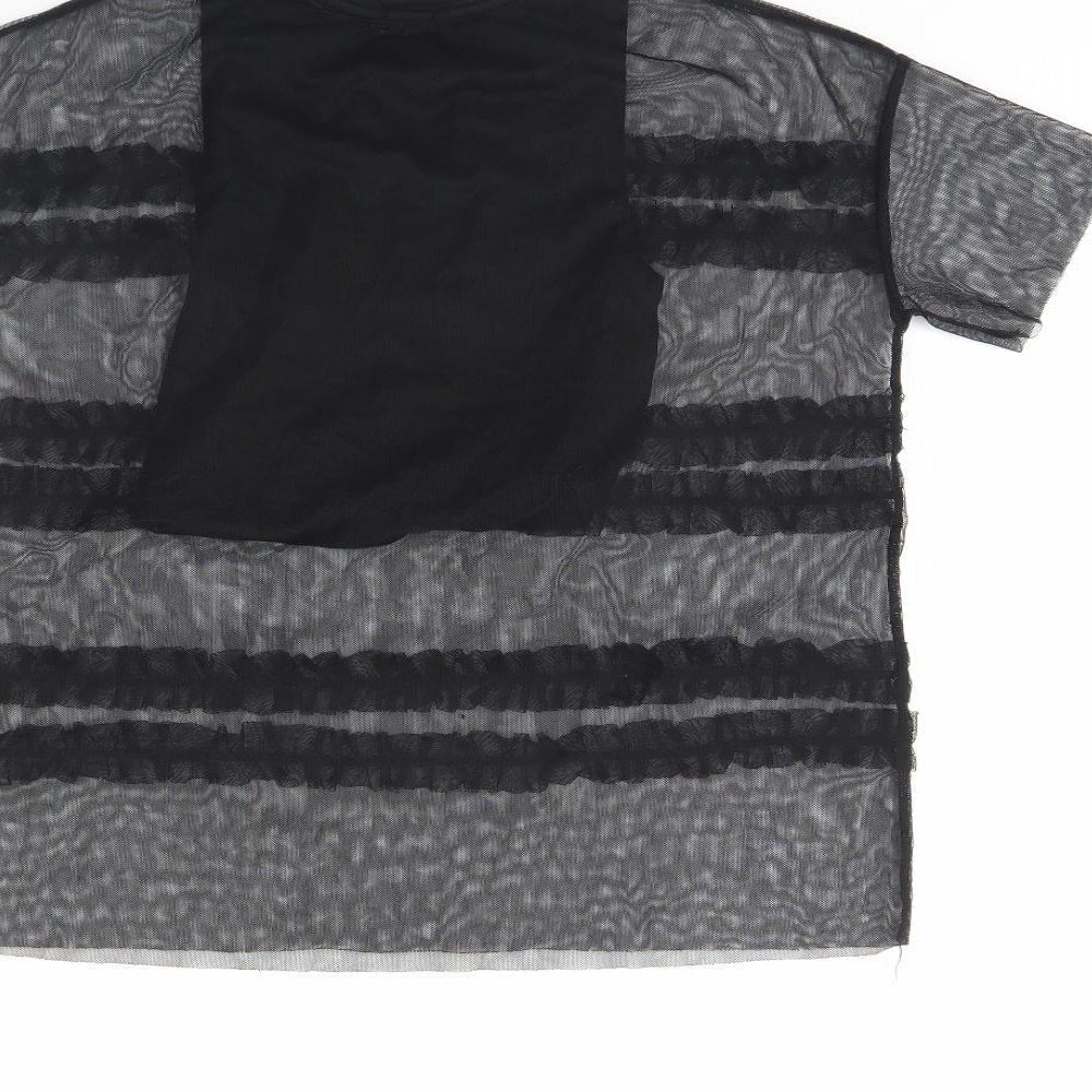 Brand and care label for River Island girls’ black basic t-shirt, size 7, years