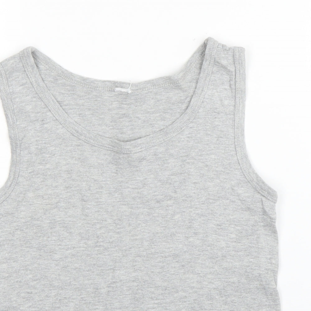 Preworn Boys Grey   Basic Tank Size 6-7 Years
