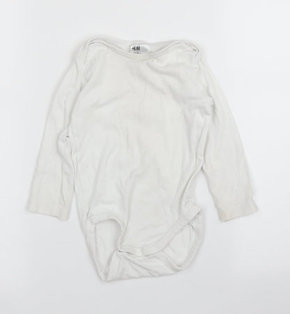 H&M Baby White   Babygrow One-Piece Size 12 Months