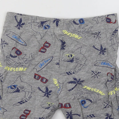 Preworn Boys Grey Geometric  Sweat Shorts Size 5-6 Years