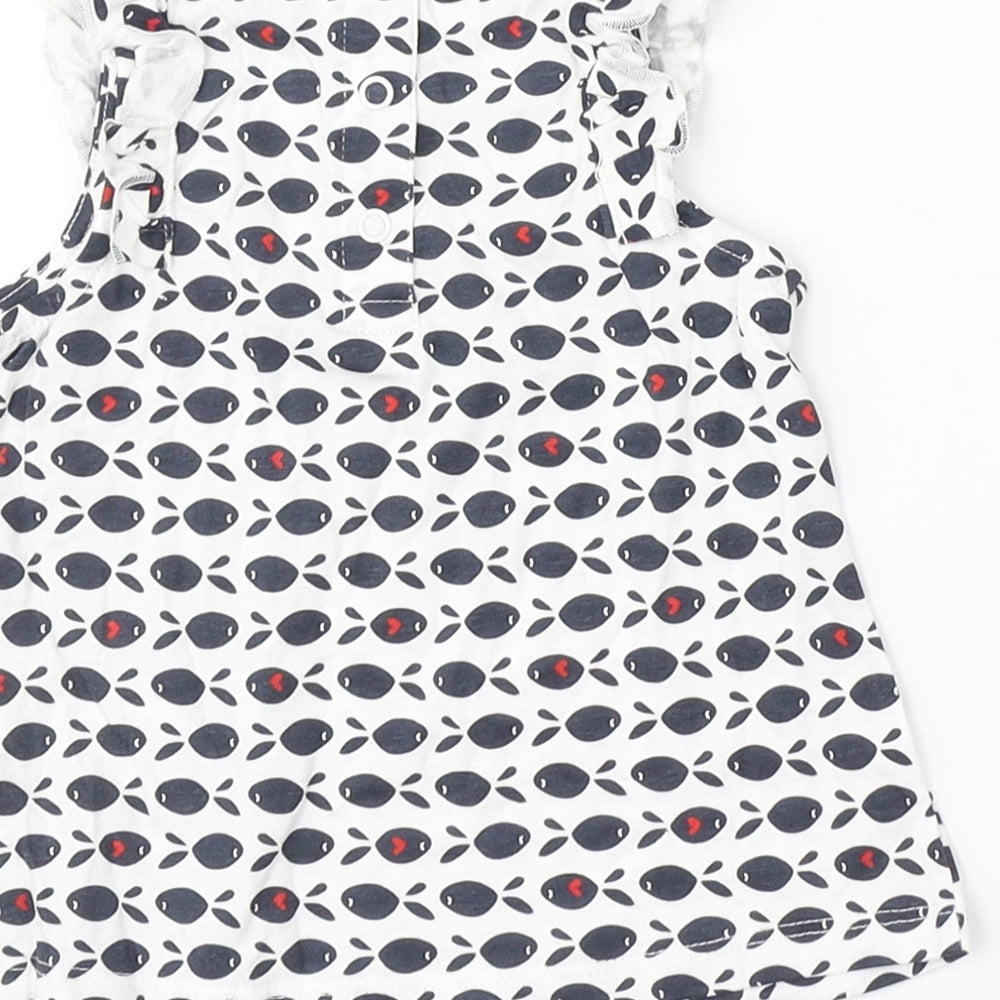 Preworn Girls White Animal Print  Basic Blouse Size 9-12 Months