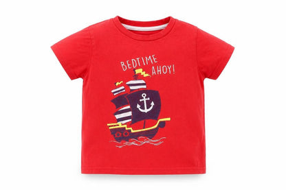 Front view of Primark boys’ red basic t-shirt, size 5-6, years