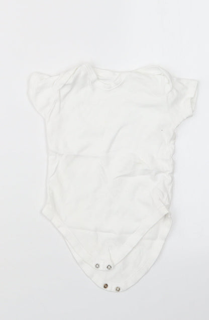 George Baby White   Babygrow One-Piece Size 12-18 Months