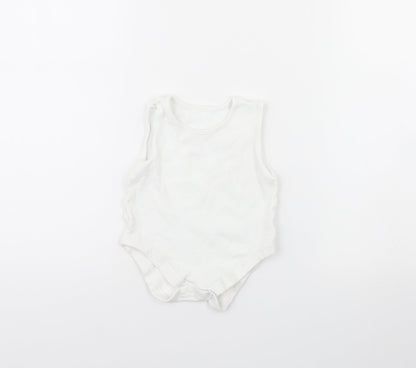 George Baby White   Babygrow One-Piece Size 18 Months