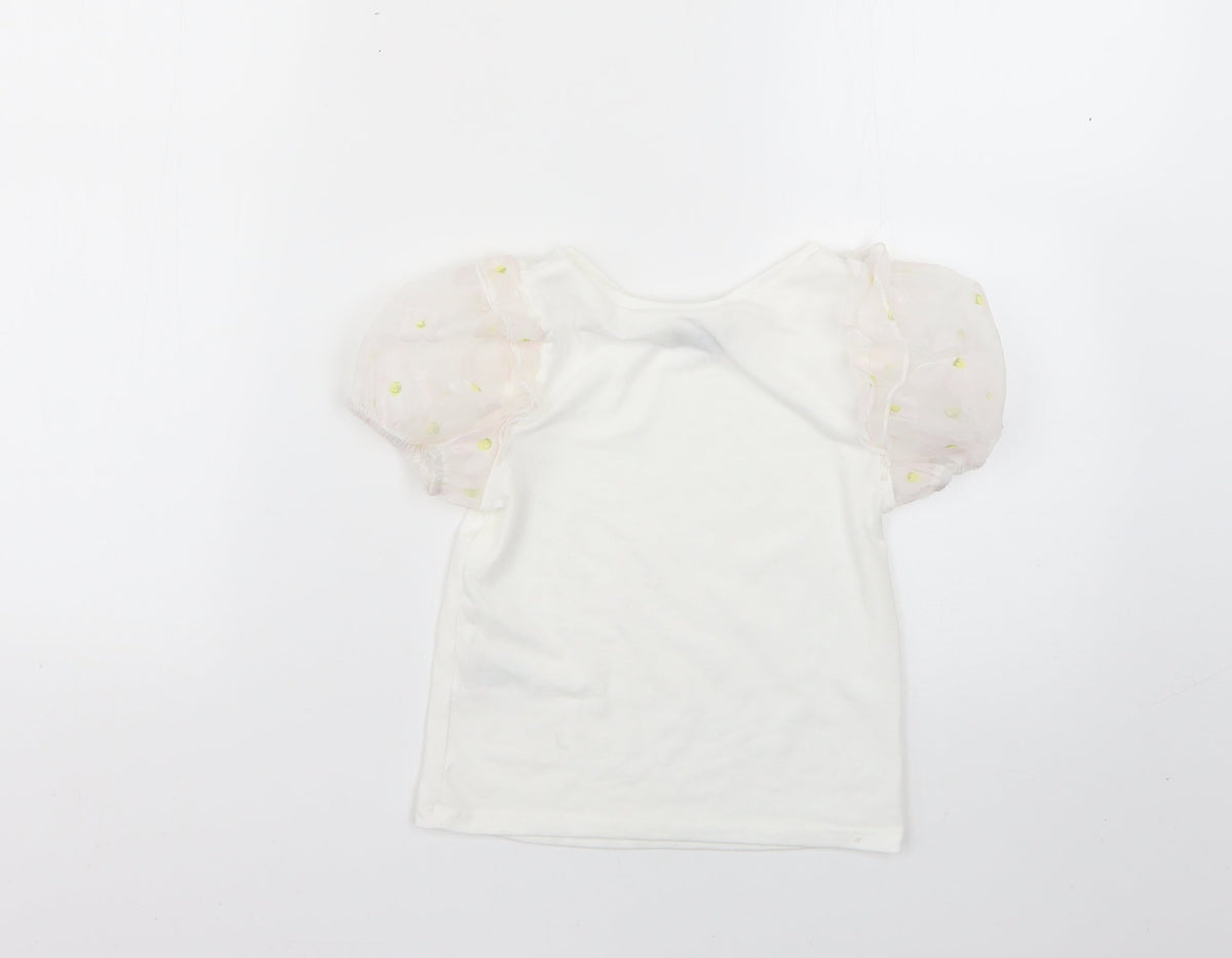 Back view of Matalan girls’ white basic t-shirt, size 6, years