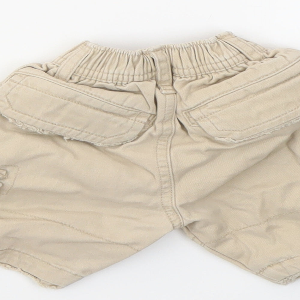 M Boys Beige   Capri Trousers Size 6-9 Months