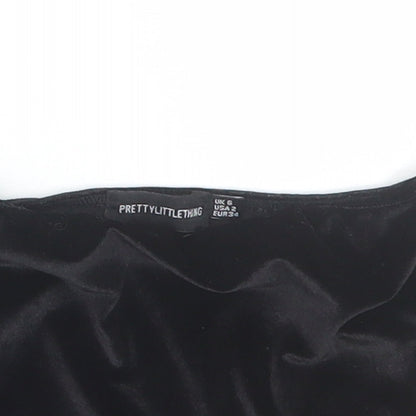 Womens UK Size 6 PRETTYLITTLETHING Black Cropped T-Shirt