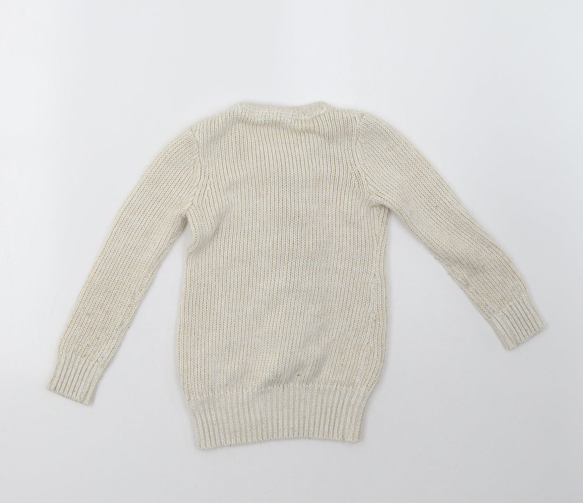 Back view of Star girls’ white pullover sweatshirt, size 5-6, years