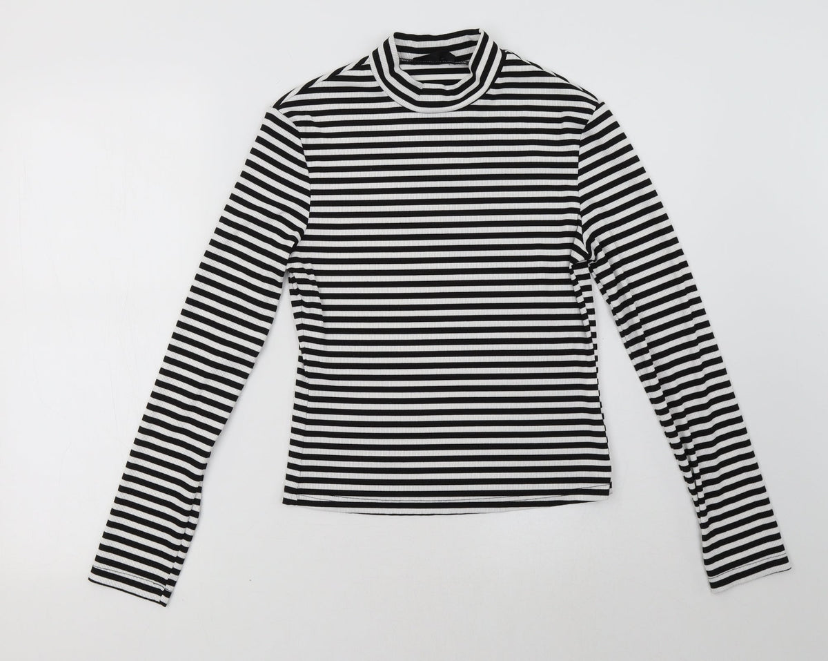 Additional front view of shain women’s white striped pullover sweatshirt, size L
