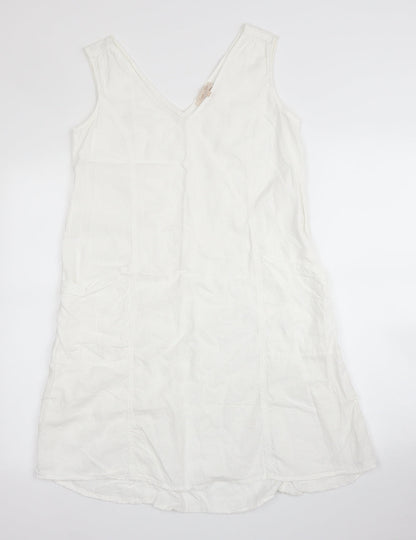 F&F Womens White   A-Line  Size 8