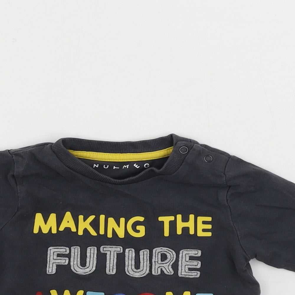 Close-up detail of Nutmeg boys’ grey basic t-shirt, size 3-6, months