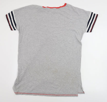 Womens UK Size M love to lounge Grey Basic T-Shirt