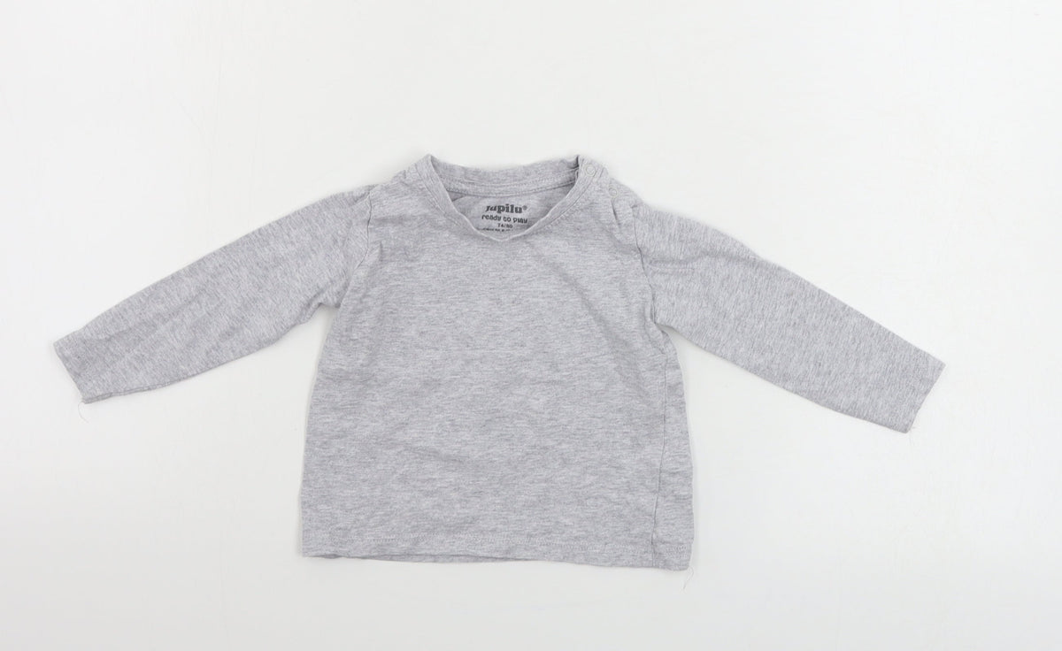 Additional front view of Lupilu boys’ grey basic t-shirt, size 9-12, months