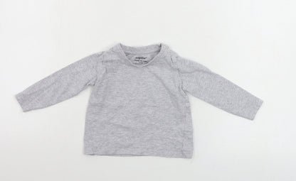 Additional front view of Lupilu boys’ grey basic t-shirt, size 9-12, months