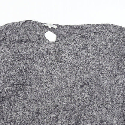 Close-up detail of Great Plaind women’s grey knit jumper, size L