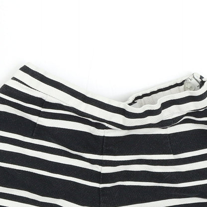 M&S Girls Black Striped  Hot Pants Shorts Size 5-6 Years