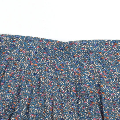 Womens      Size 12