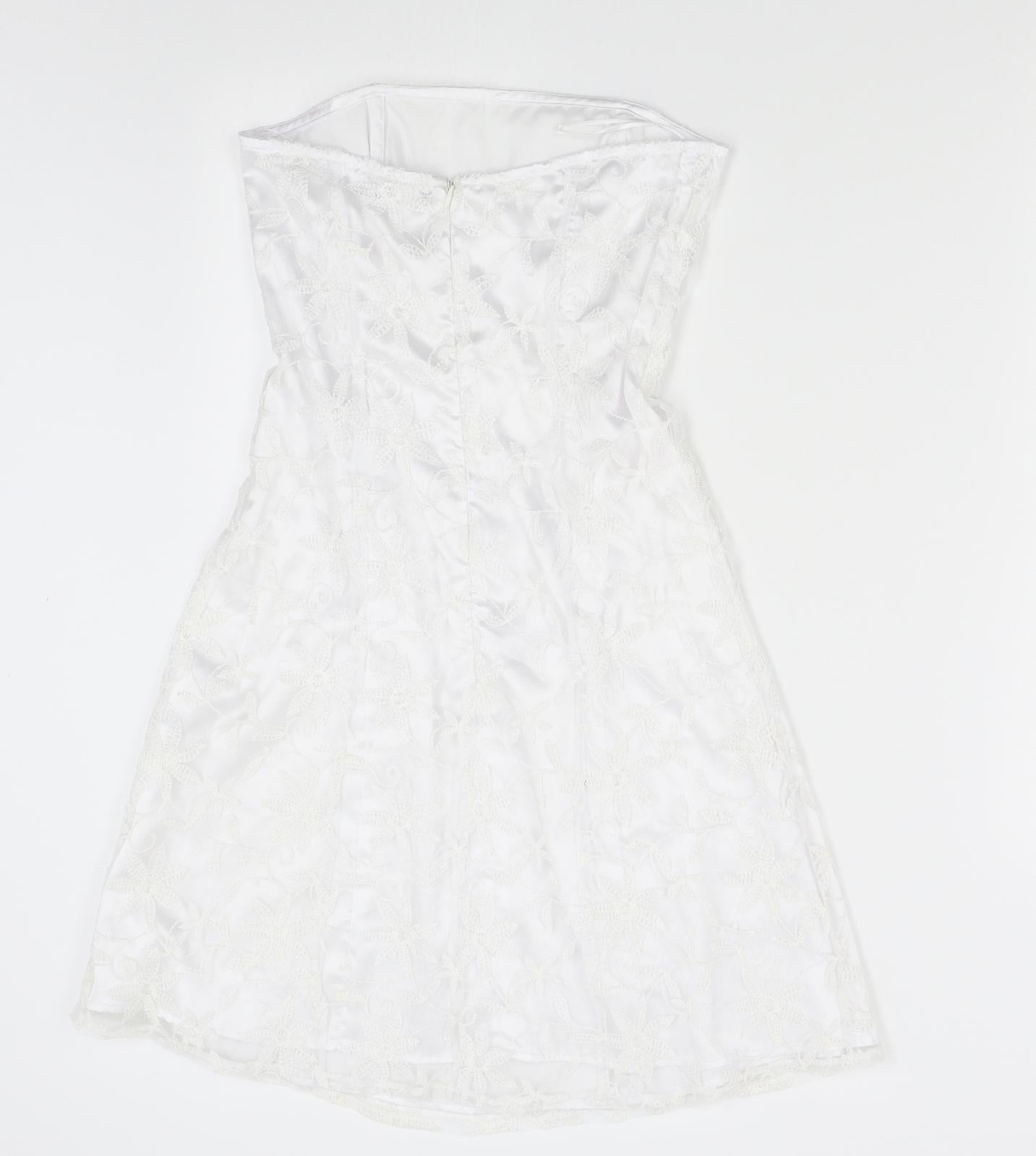 Evita Womens White   Mini  Size 8