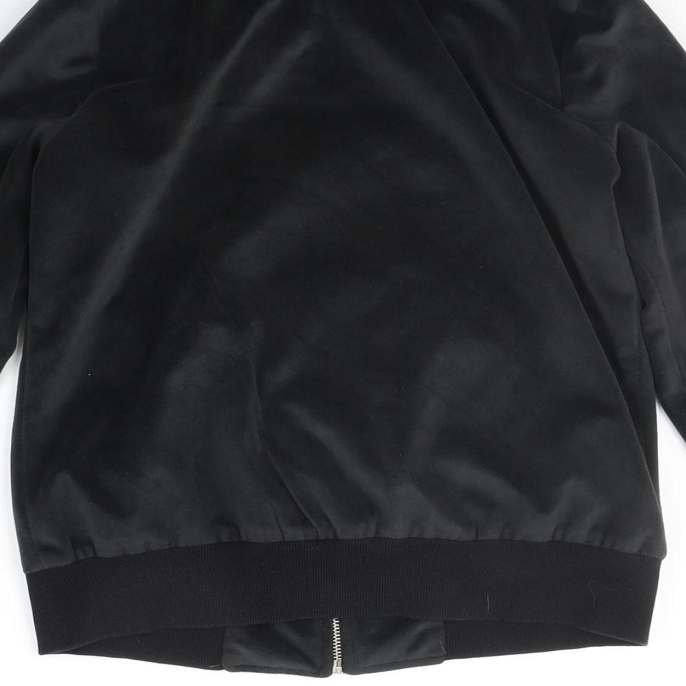 Brand and care label for SSS boys’ black ikat jacket, size S