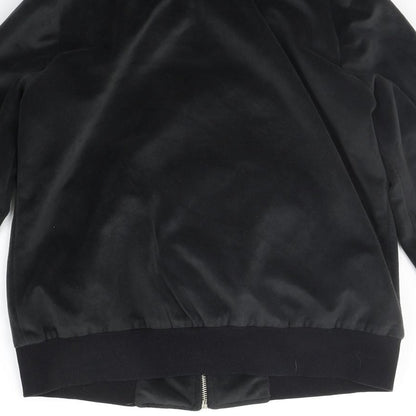Brand and care label for SSS boys’ black ikat jacket, size S