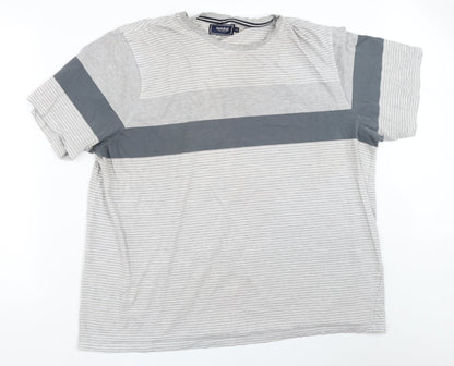 Maine New England Mens Grey Striped   T-Shirt Size 2XL