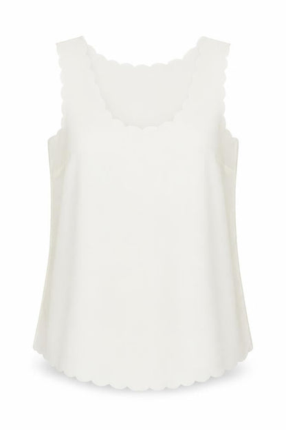 Front view of OPasis women’s ivory basic blouse, size UK 10, - scalloped hem