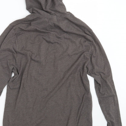 Brand and care label for Awdisbrands men’s brown pullover sweatshirt, size M