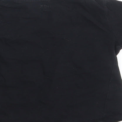 Brand and care label for MAX boys’ black basic t-shirt, size 18-24, months