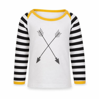 Front view of Preworn girls’ white striped basic t-shirt, size 4, years