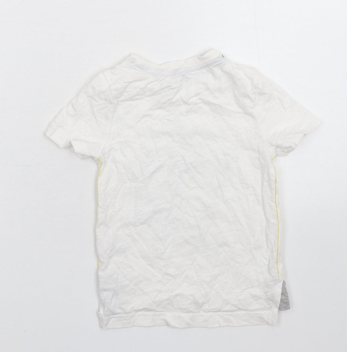 Back view of Nutmeg Baby White Basic T-Shirt, size 12-18, Months