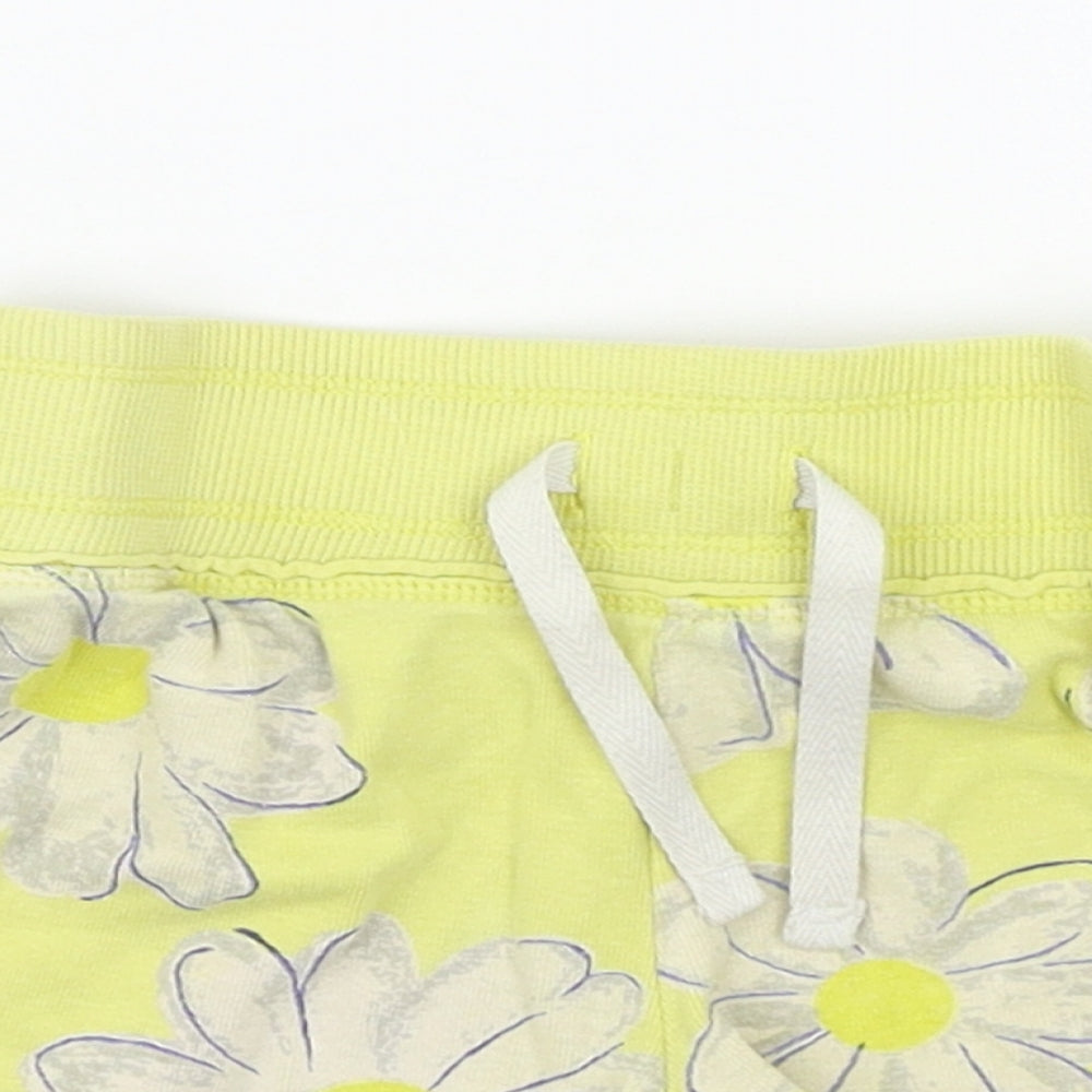 NEXT Boys White Floral  Sweat Shorts Size 6 Years