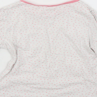 Brand and care label for George girls’ white spotted basic t-shirt, size 6-7, years