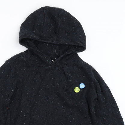 Close-up detail of RESERVED boys’ grey pullover hoodie, size 8, years