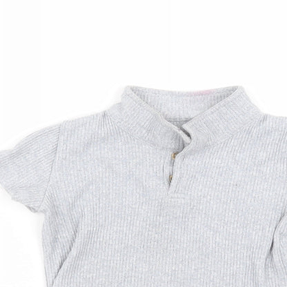 Close-up detail of Matalan Baby Grey Basic T-Shirt, size 18-24, Months