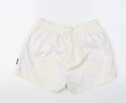 Back view of Olympus women’s white cargo shorts, size XL