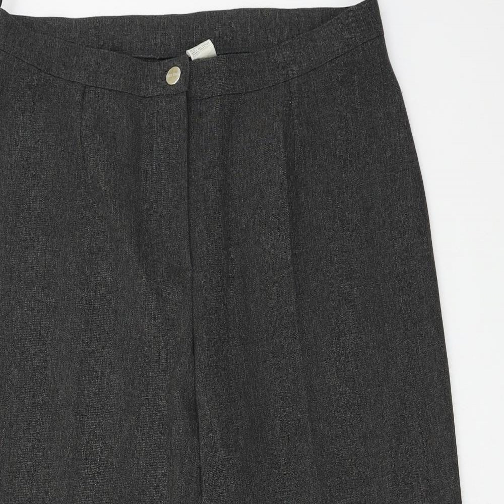 Zet Ka Moda Womens Grey   Cropped Trousers Size 14 L22 in
