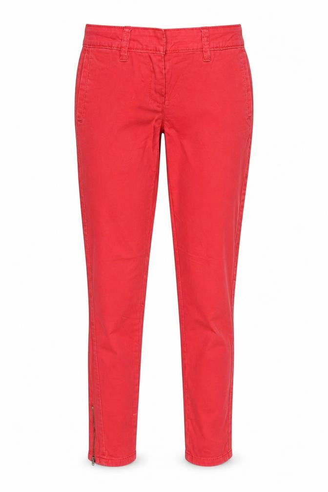 Front view of Slouse women’s red capri trousers, size XS, 28-inch leg