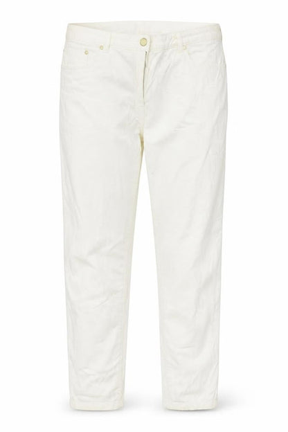 Front view of H&M women’s ivory denim skinny jeans, size UK 14, 26-inch leg