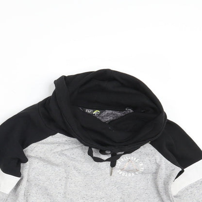 Close-up detail of F&F women’s grey pullover sweatshirt one size