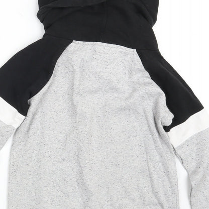 Brand and care label for F&F women’s grey pullover sweatshirt one size