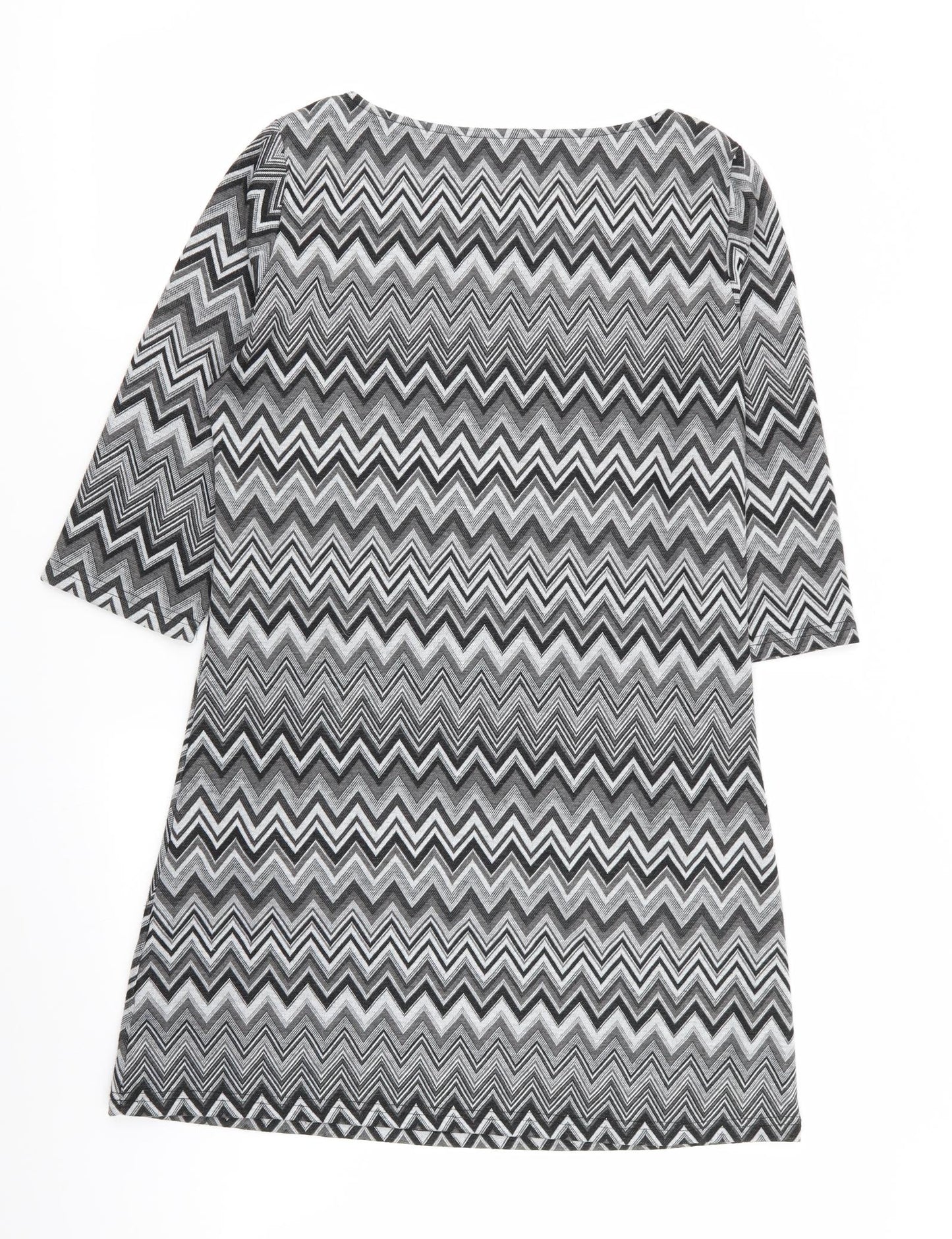 vegas Womens Multicoloured Geometric  Fit & Flare  Size L