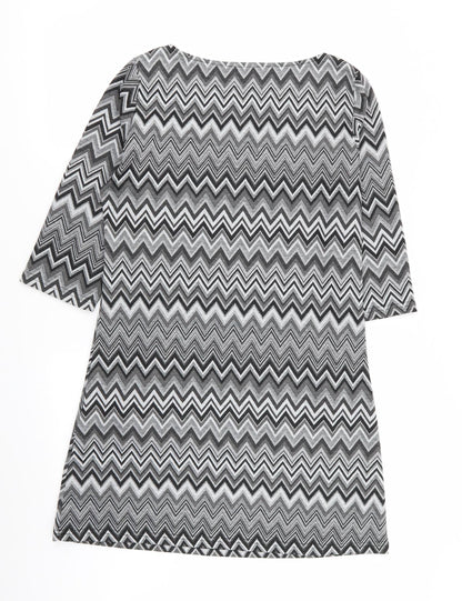 vegas Womens Multicoloured Geometric  Fit & Flare  Size L