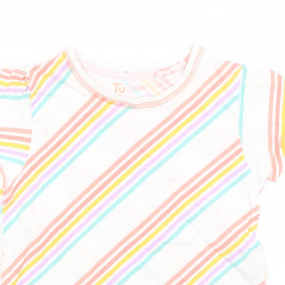 Close-up detail of Tu boys’ white striped basic t-shirt, size 7-8, years