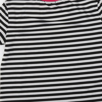 SheIn Womens White Striped  Basic T-Shirt Size S